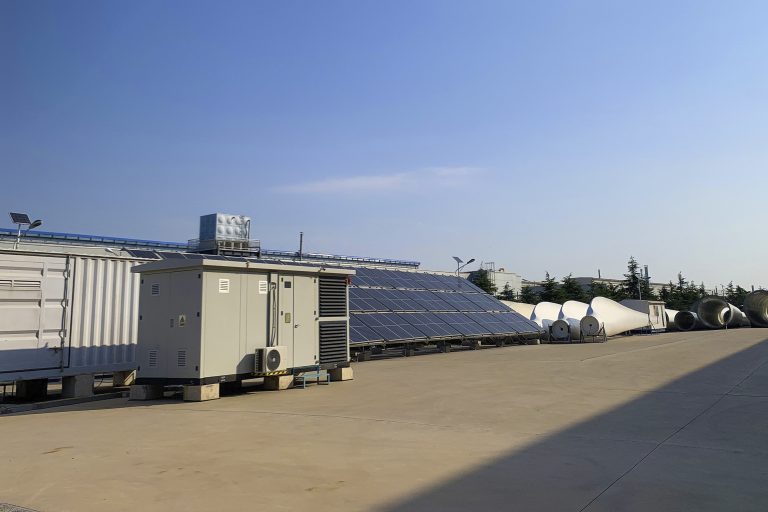 commercial energy storage solutions
